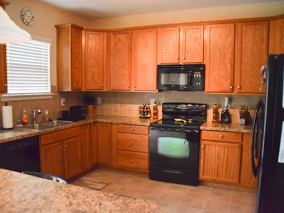 2nd image of 11304 Deer Chase Ln