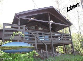 110 Hermans Ln, Greentown, PA 18426