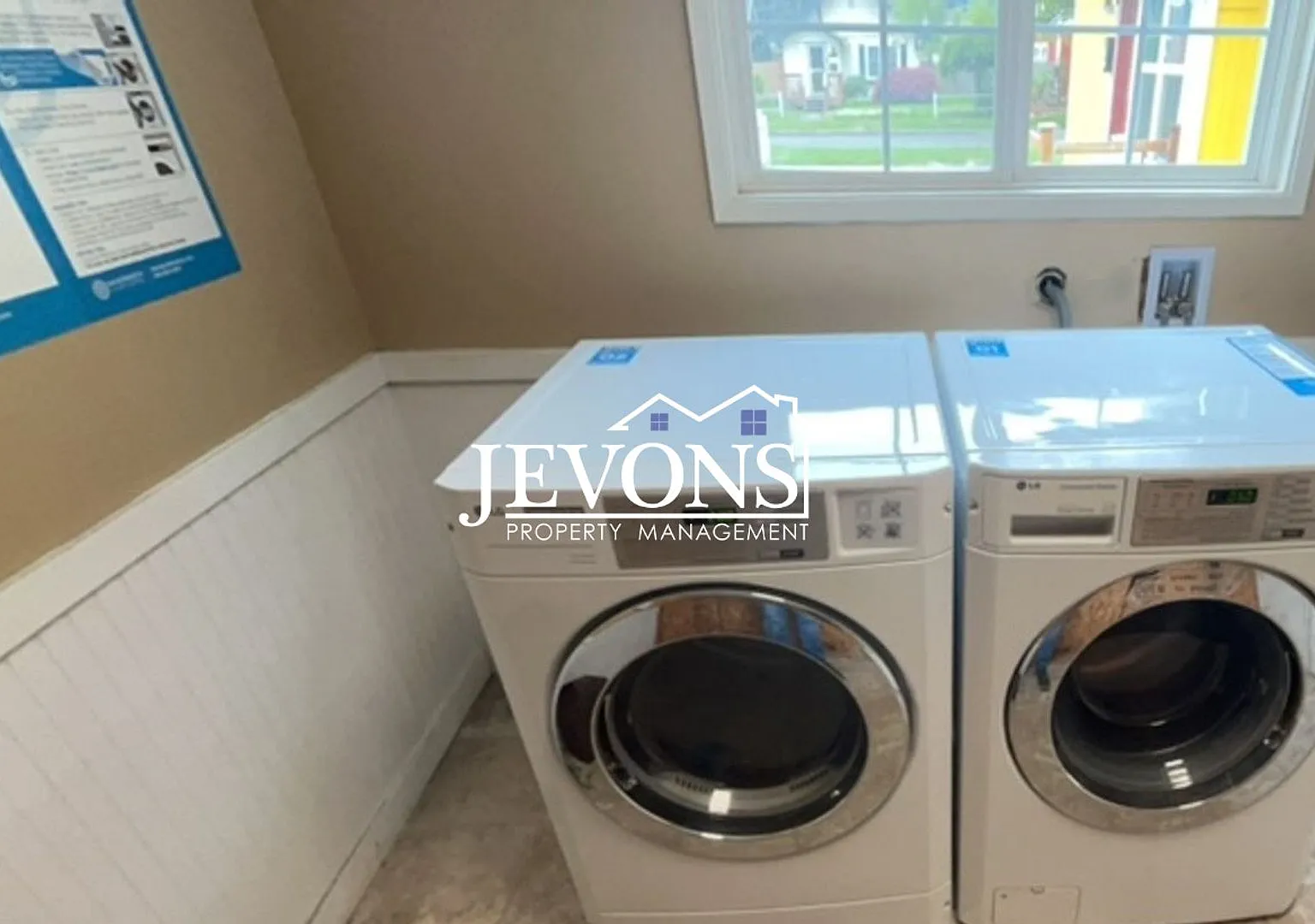 1-bedroom apartment located near Auburn Station and Walmart with on-site laundry available — Photo 2