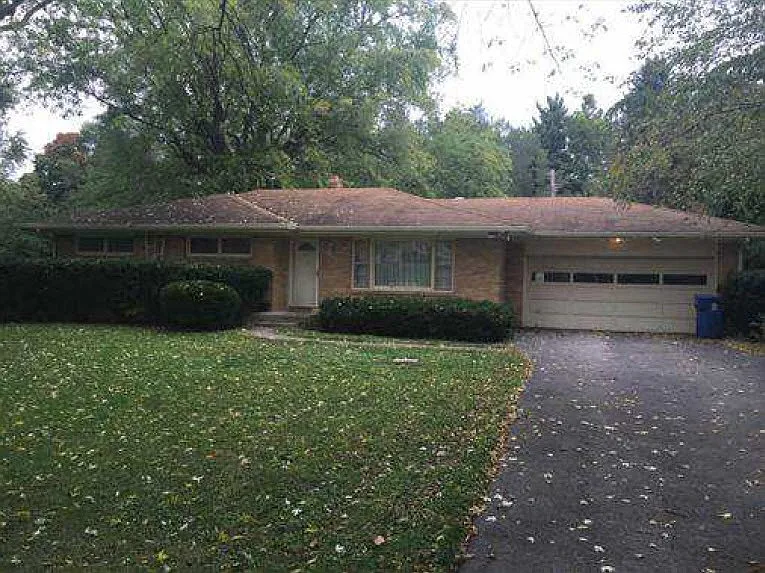 3960 E 75th St photo 1