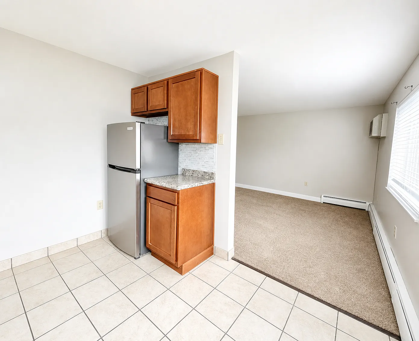 Cambridge Apartments — Photo 3