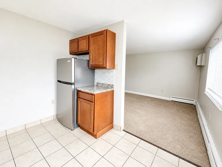 1BR (Unit 18)
