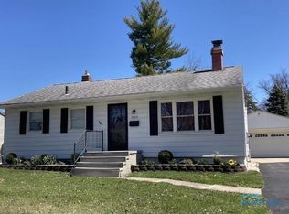 1206 Shelly Ave, Maumee, OH 43537