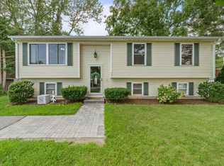 73 Palm Blvd, Warwick, RI 02888