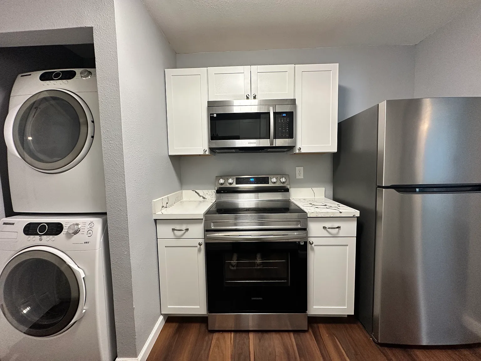 1 bed, 800 sqft, $850 — Photo 4