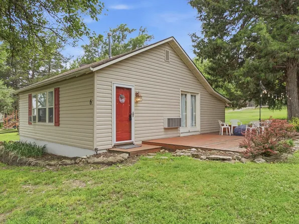 6 Jerome St, Marion, KS 66861
