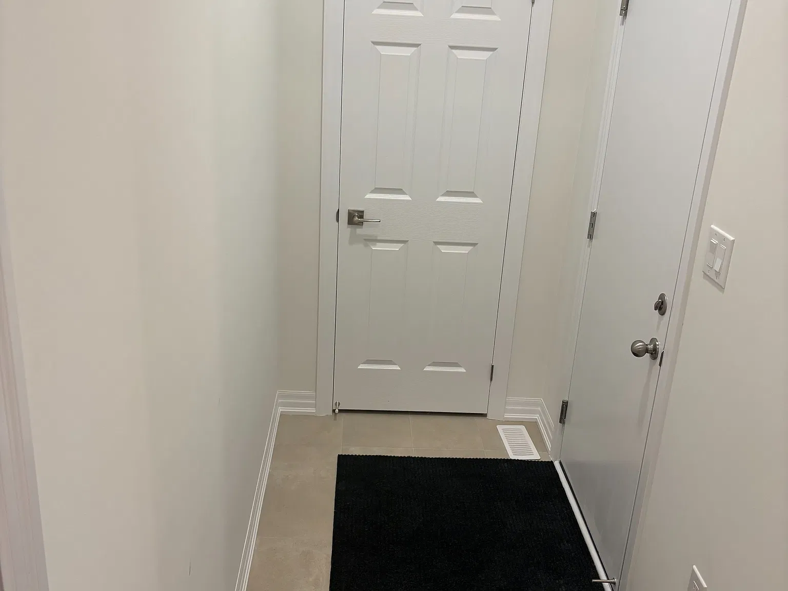 3 bed, $3,000 — Photo 3
