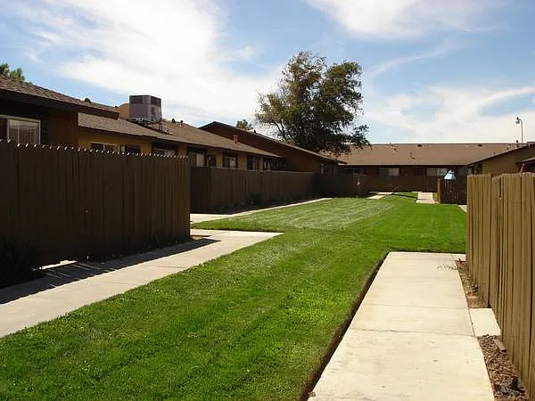Mesa Gardens Apartment