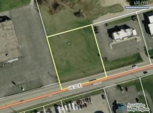 829 Rombach Ave, Wilmington, OH 45177