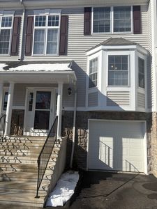 1803 Pinnacle Way #1803, Danbury, CT, 06811