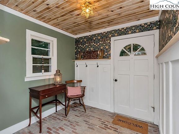 5th image of 1105 J Street