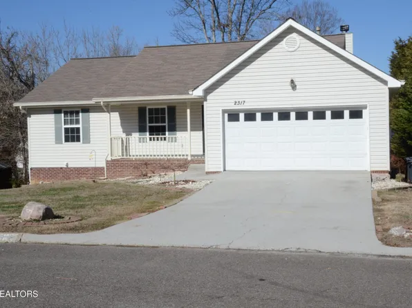 2317 Sunnywood Ln, Knoxville, TN 37912