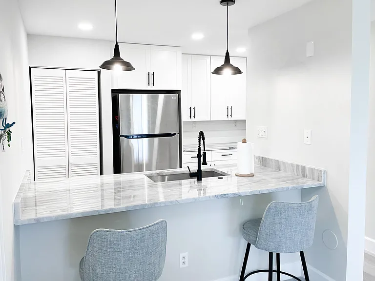 1550 S Ocean Dr #19 — Photo 2