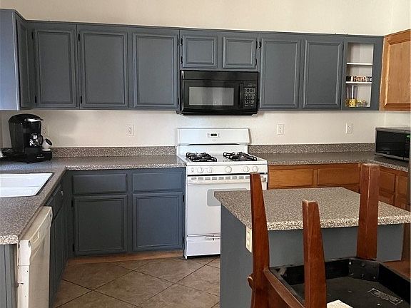 2nd image of 4512 Windham Hills Ln