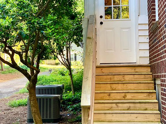Side door