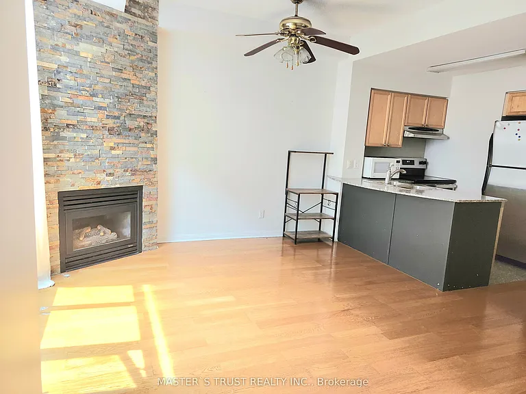 30 Stadium Rd #238 — Photo 8