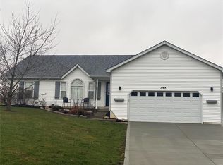 10447 Village Ln, Foristell, MO 63348