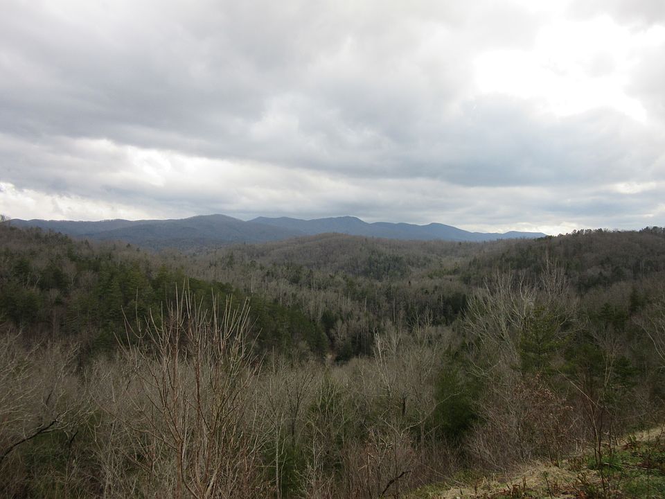 2nd image of Cherohala Skyway