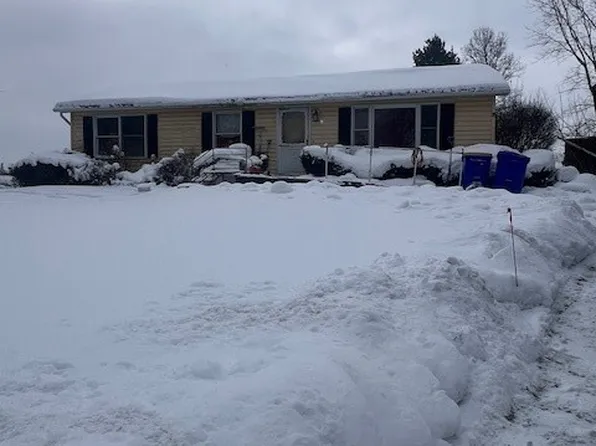 689 Ladue Rd, Brockport, NY 14420