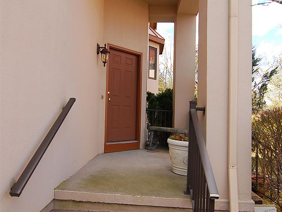 Private entrance.