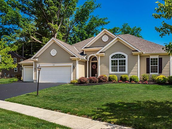 2nd image of 340 Olentangy Crossings W