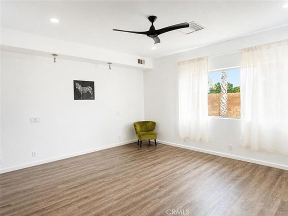 5th image of 66900 Mission Lakes Blvd