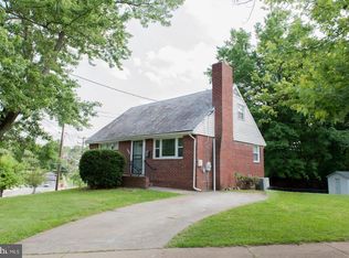 6104 Lamont Dr, Hyattsville, MD 20784