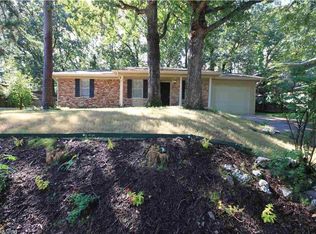 11205 Birchwood Dr, Little Rock, AR 72211