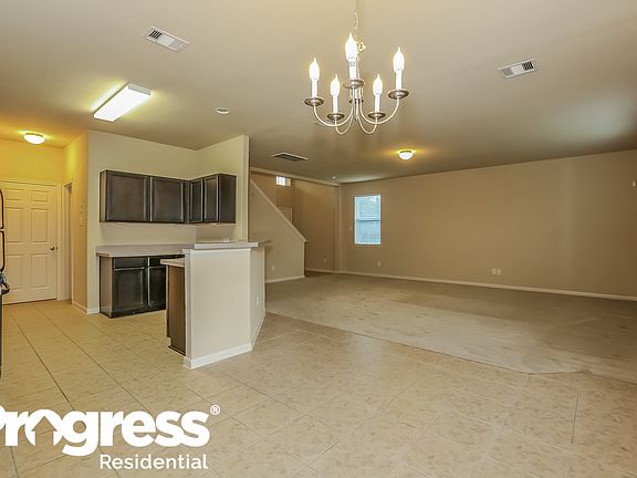 5th image of 18758 Walden Glen Cir