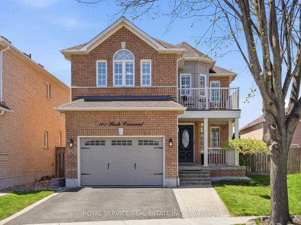 101 Rich Cres, Whitby, ON L1P 1V6