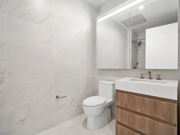 200 East 23rd Street 9D image 3 of 9