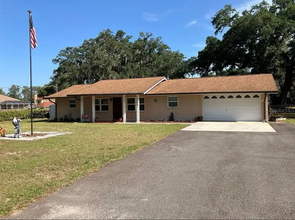 1102 Myrtle Rd, Valrico, FL 33596