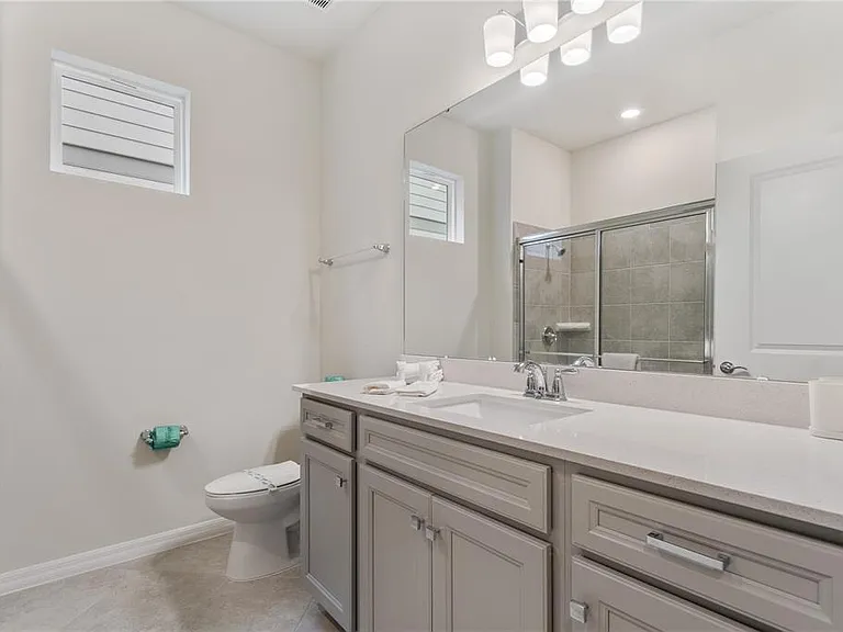 15972 Sandy Cliffs Dr — Photo 33