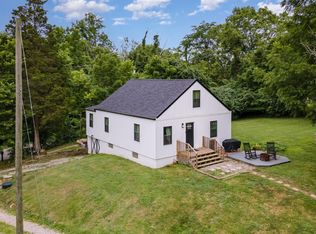 3371 Cole Rd, Amelia, OH 45102