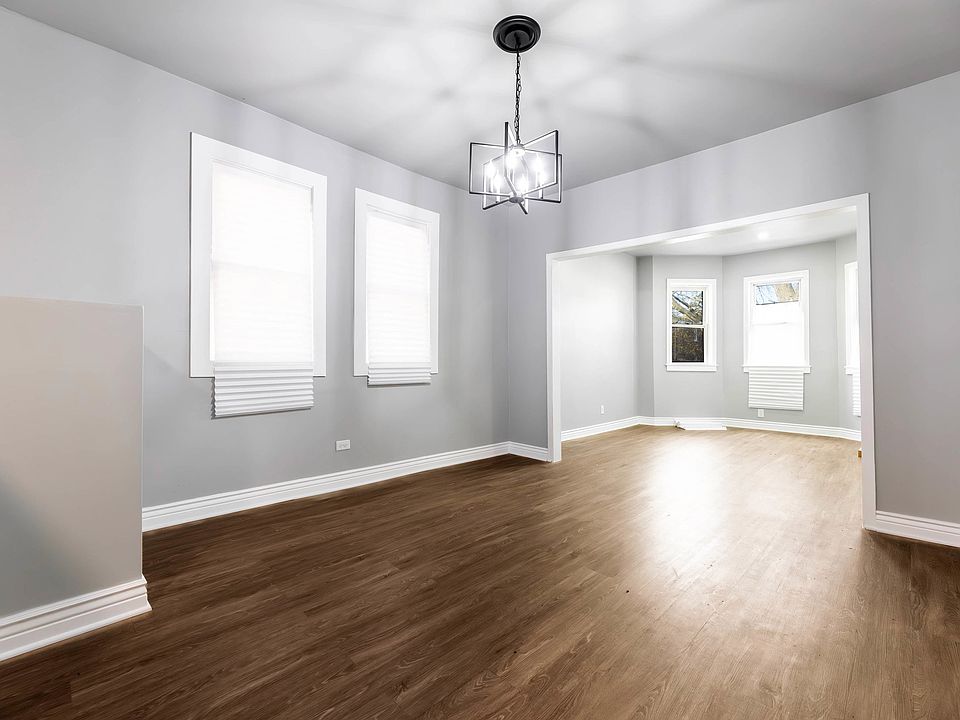 1st image of 7917 S Ellis Ave #1