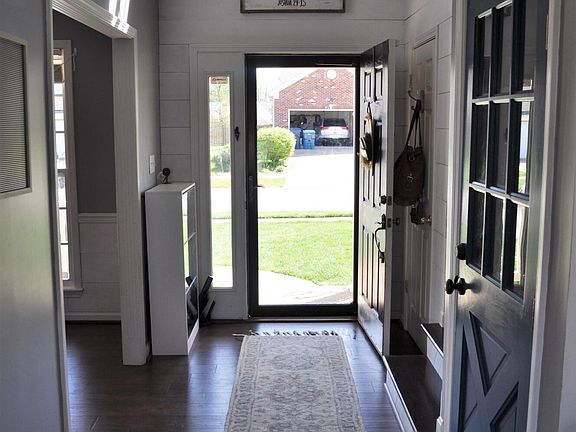 5th image of 1016 Station Pointe Ln