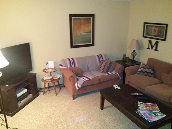 5th image of 228 2nd Ave S