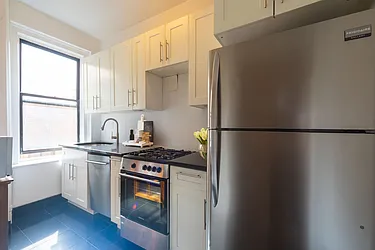 Rented by Platinum Properties