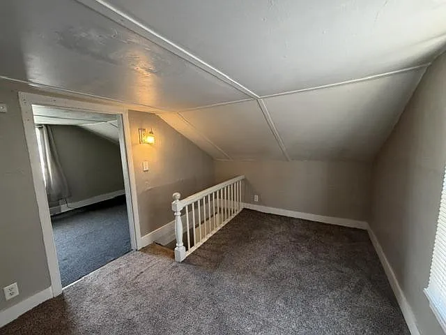419 W Washington St — Photo 4