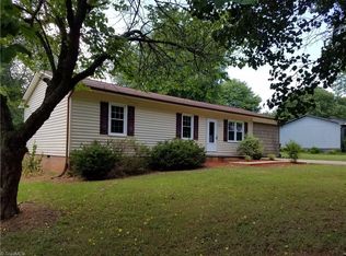 217 Taylor St, Yadkinville, NC 27055