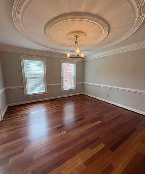 504 Aguila Dr — Photo 3