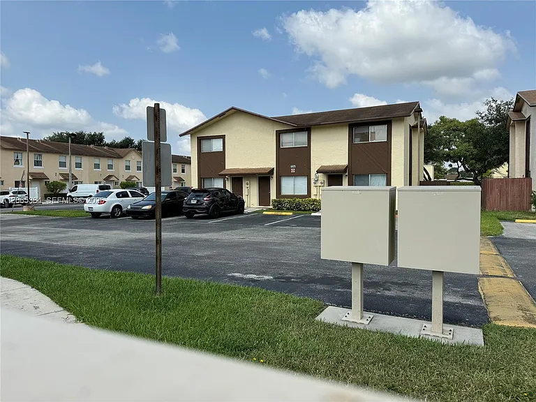 6625 Winfield Blvd #4-D — Photo 27