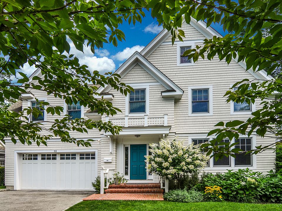 1st image of 12 Colonial Ave