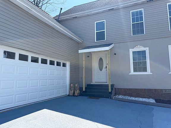 2nd image of 785 Turner Dr