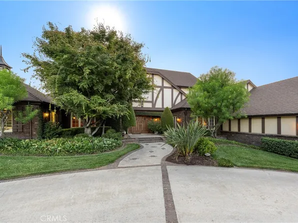 11770 Terracina Blvd, Redlands, CA 92373