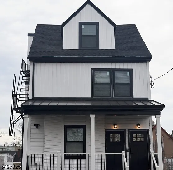 10-12 Bruen Ave — Photo 6