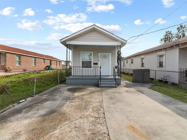 1110 Virgil St, Gretna, LA 70053