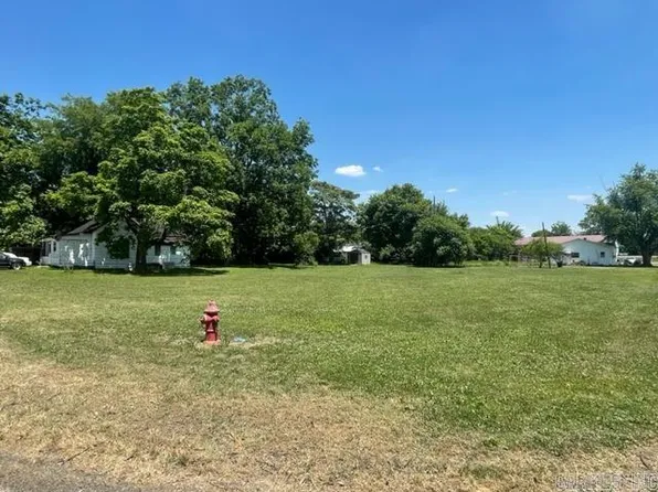 1110 SW 2nd St, Corning, AR 72422