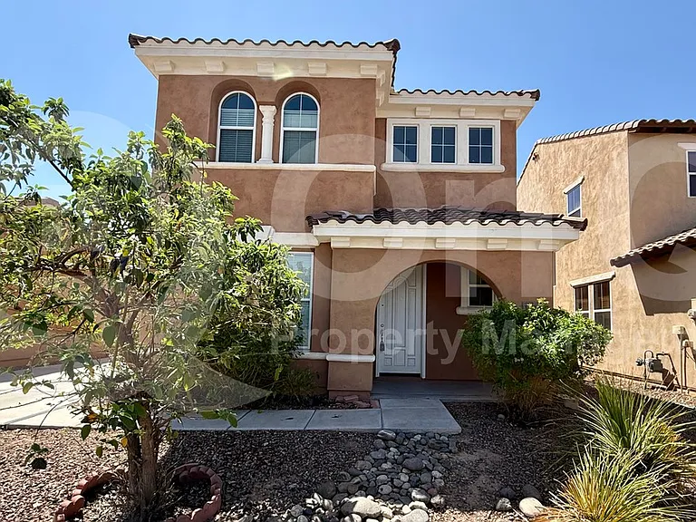 1195 E Gail Dr — Photo 8