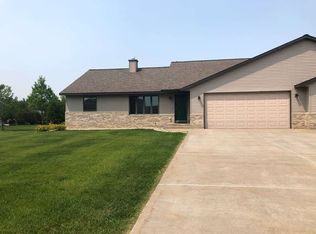 1502 Billy Ln, Plover, WI 54467